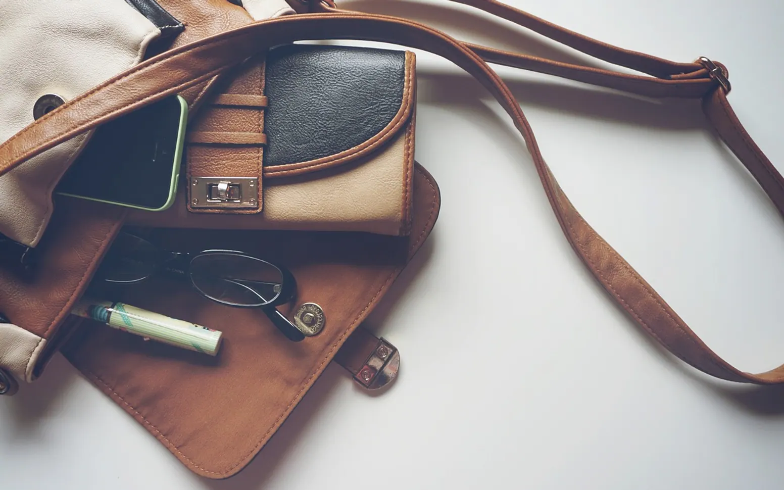Handbag, fashion and female